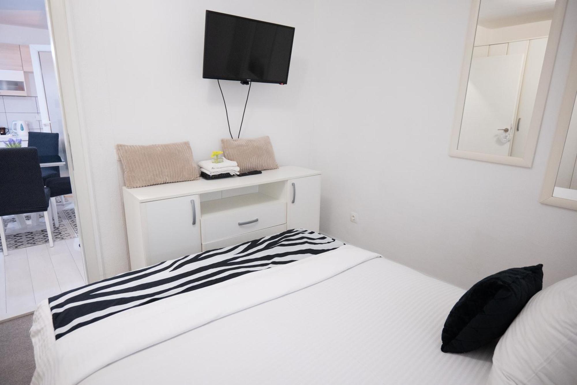 Grandeur Home Apartment Mostar - Free Parking Zewnętrze zdjęcie