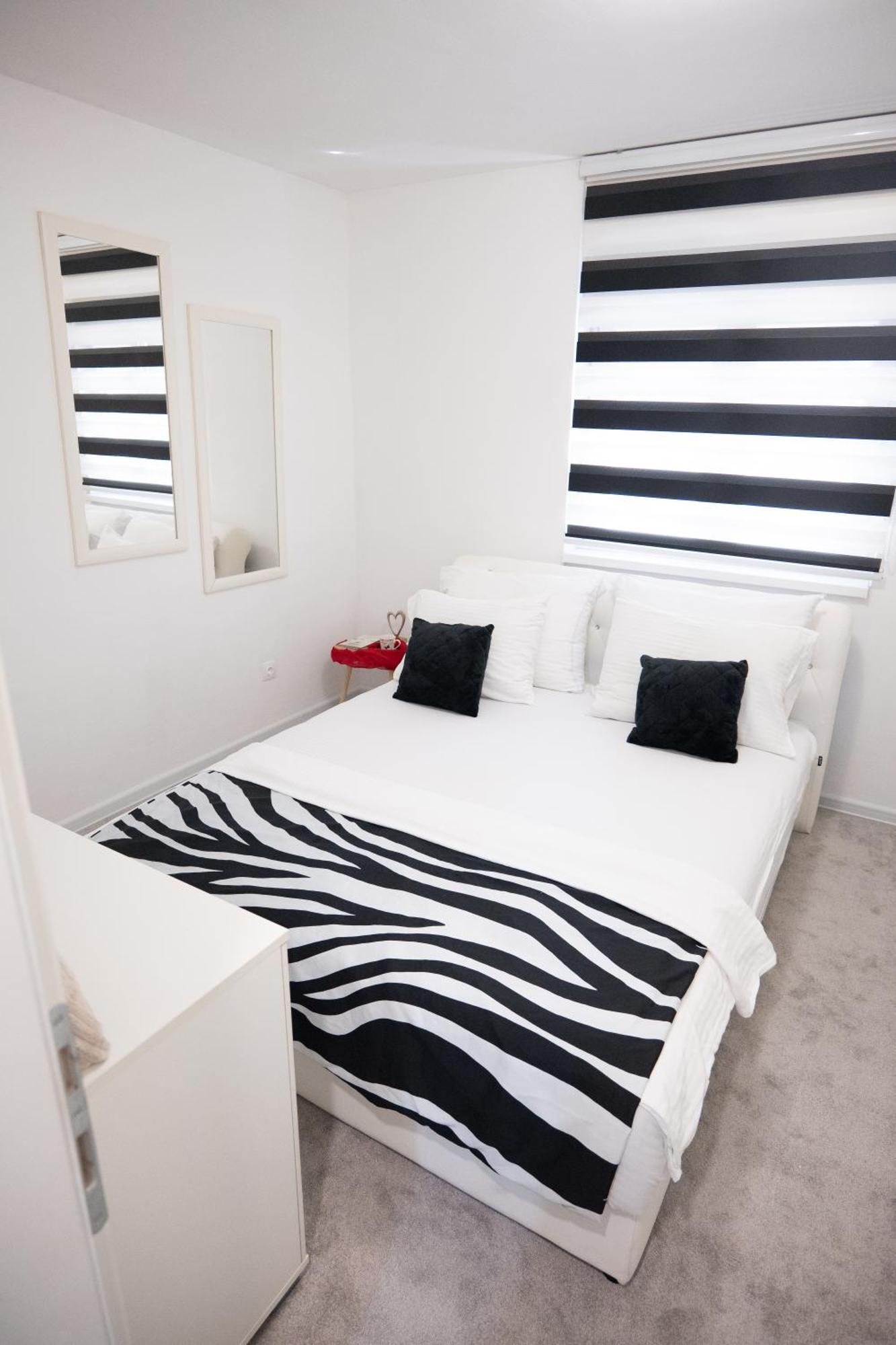 Grandeur Home Apartment Mostar - Free Parking Zewnętrze zdjęcie